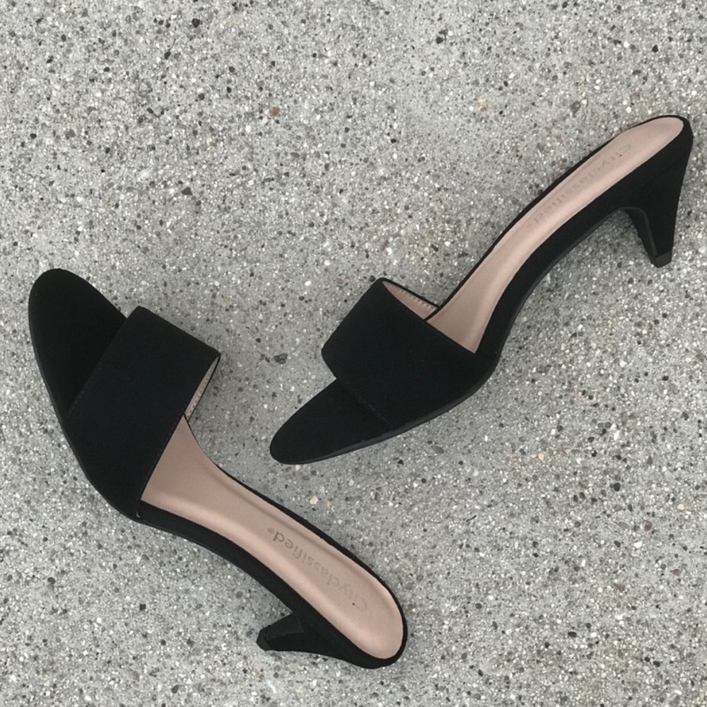 City Class KITTEN Black single strap Mule Heel - Picture 2 of 6